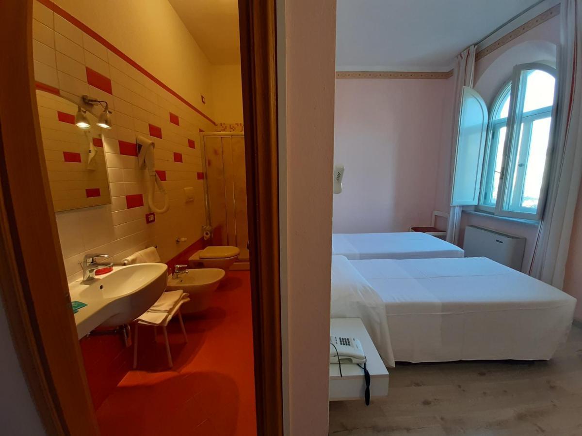 Elba Hotel 로시냐노 솔바이 외부 사진