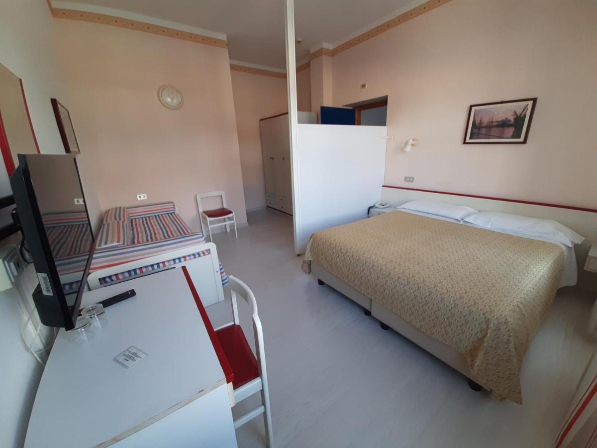 Elba Hotel 로시냐노 솔바이 외부 사진