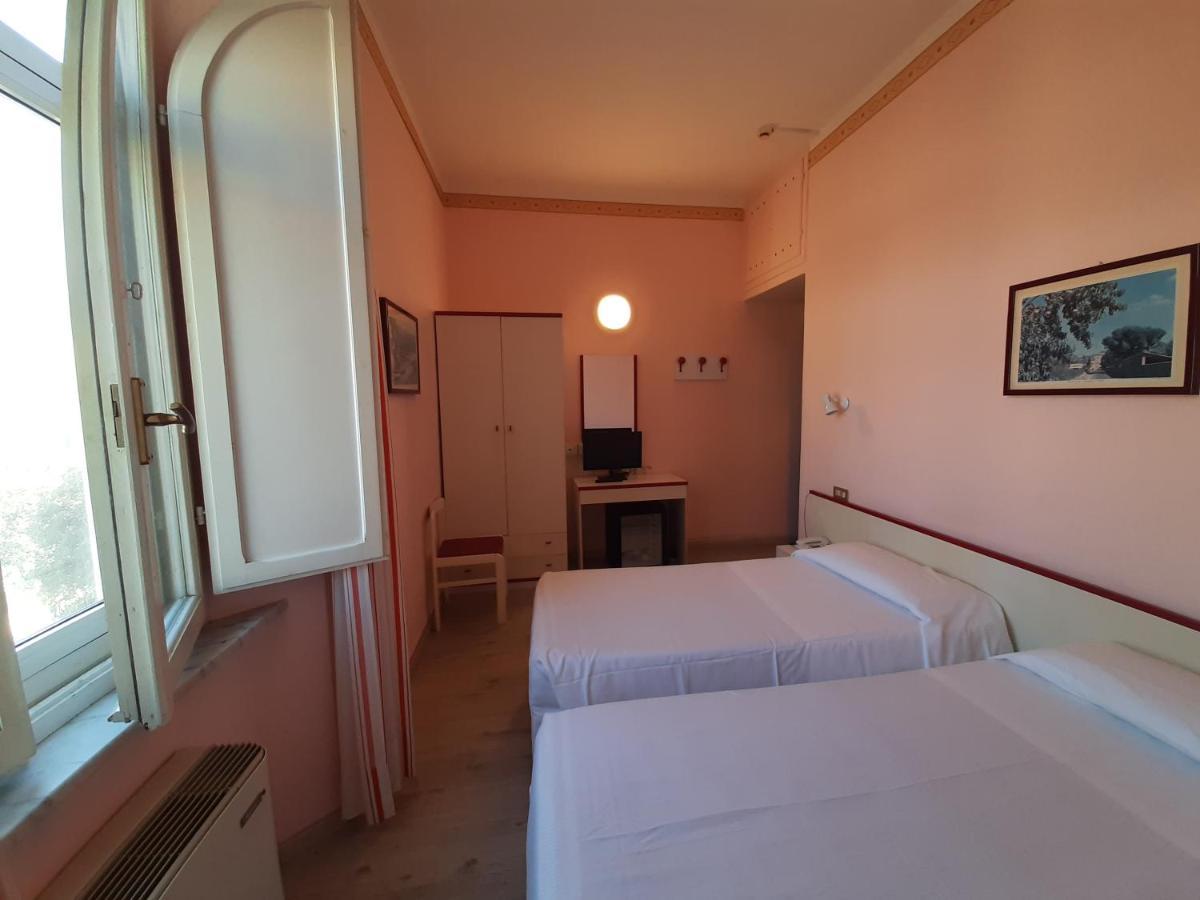 Elba Hotel 로시냐노 솔바이 외부 사진