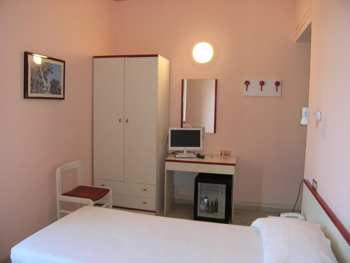Elba Hotel 로시냐노 솔바이 외부 사진