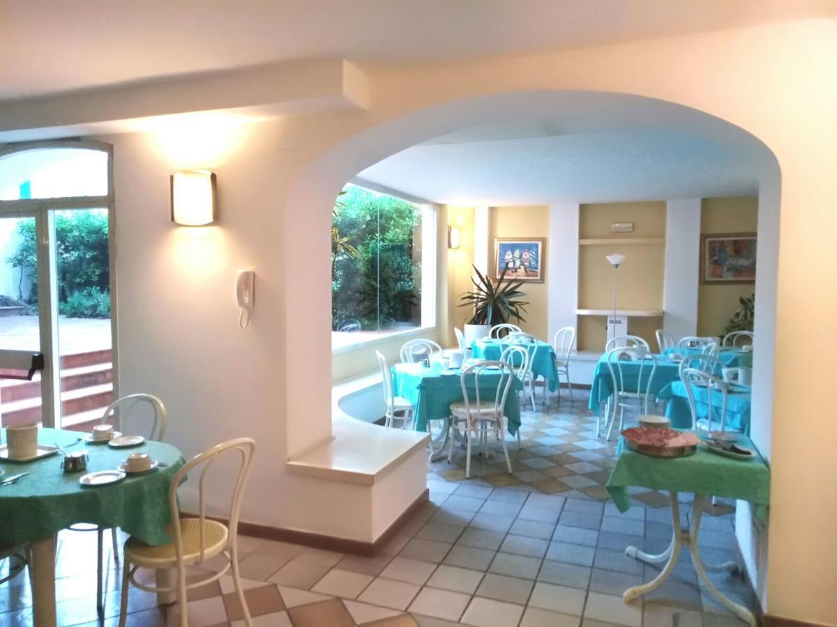 Elba Hotel 로시냐노 솔바이 외부 사진